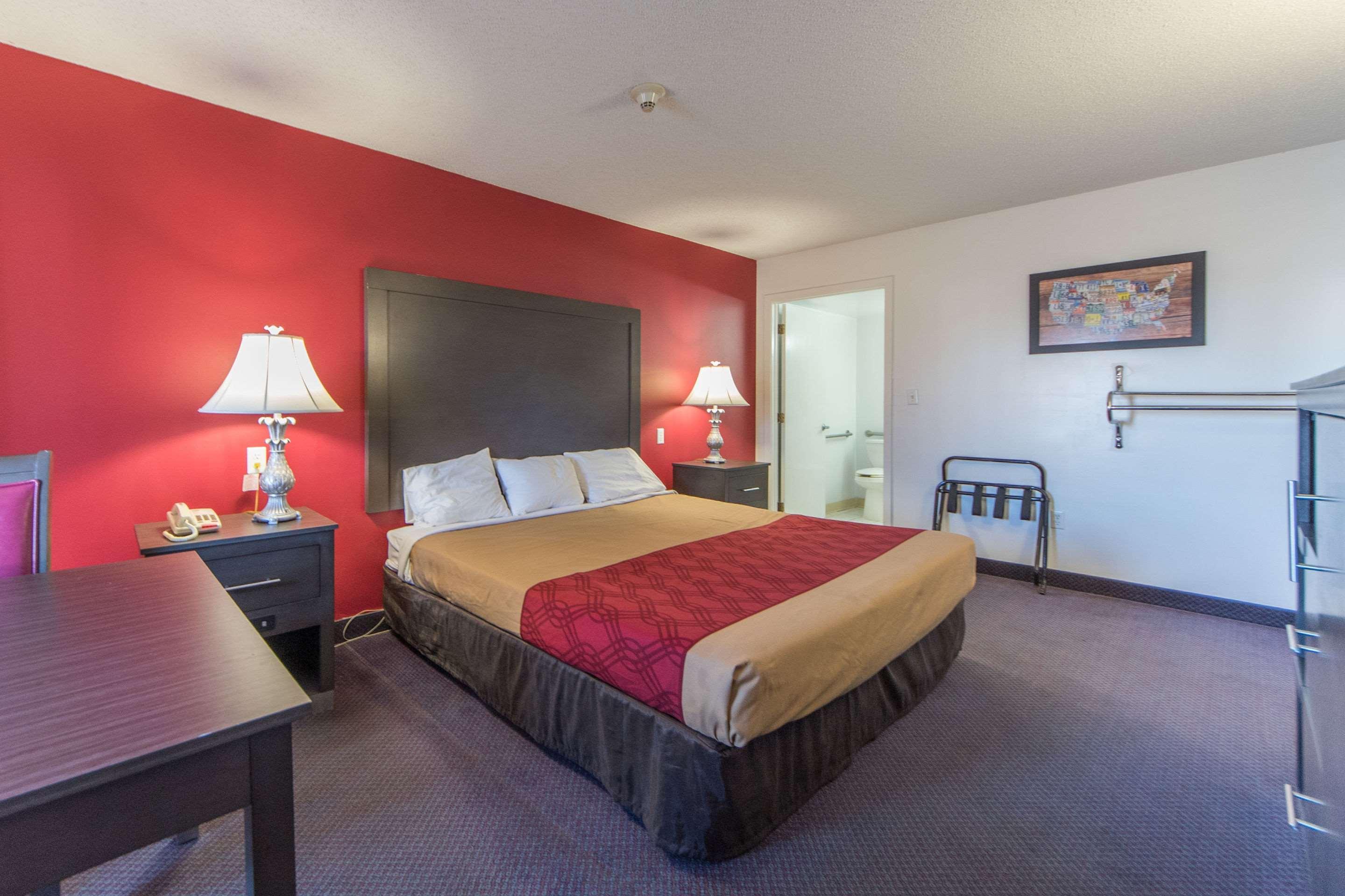 Lodge Econo